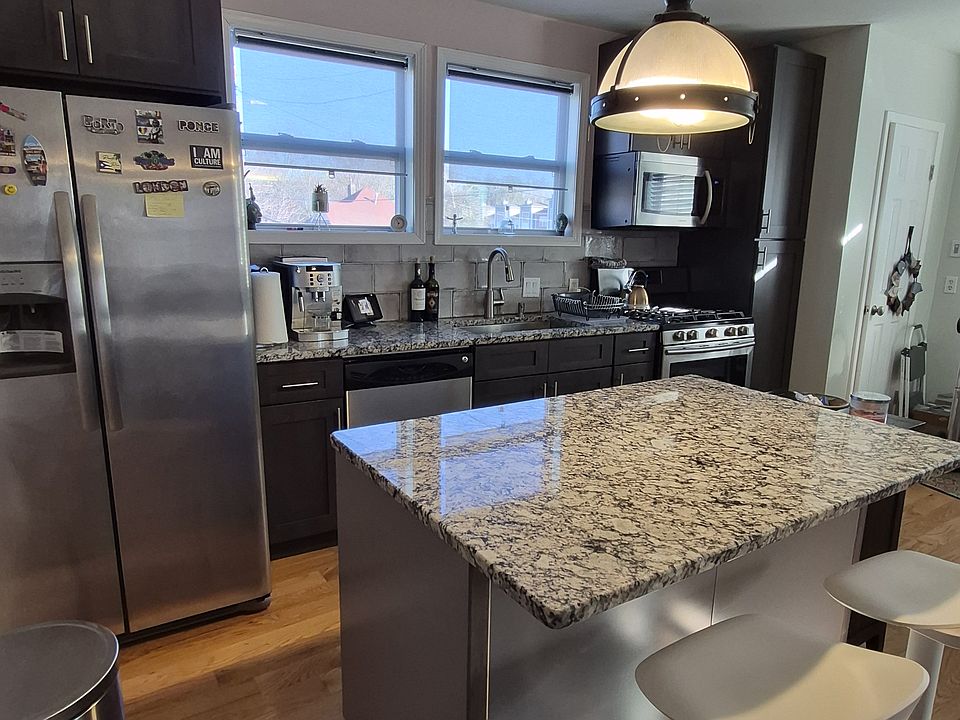 Full modern kitchen with island