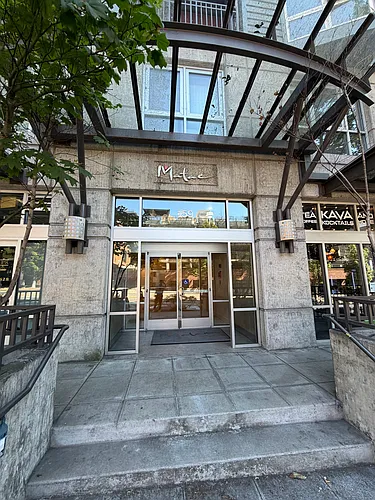 159 Denny Way Photo 1