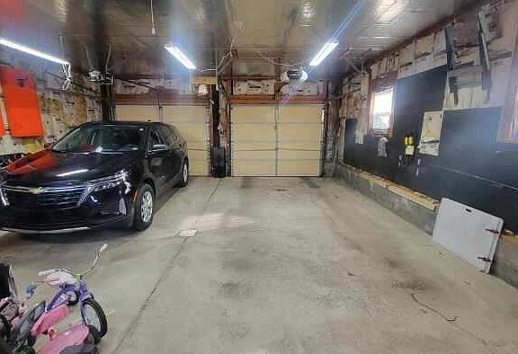 4th image of 439 Pifer St