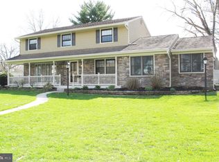 3109 Woodhaven Dr, Cinnaminson, NJ 08077