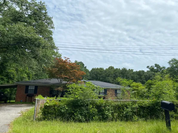 4456 Eastview Dr, Mobile, AL 36618