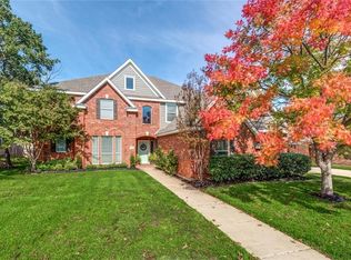 5709 Soapberry Dr, Fort Worth, TX 76244