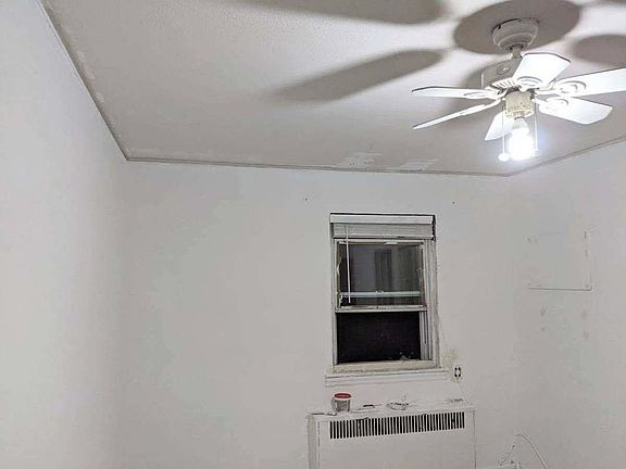 5th image of 6701 Burns St APT 2