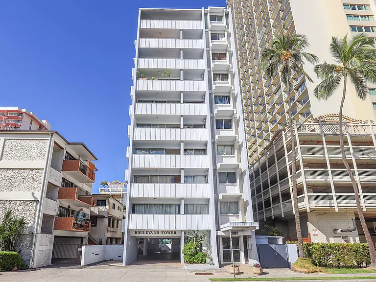 2281 Ala Wai Blvd #902 — Photo 4