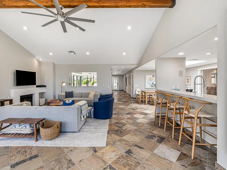 73299 Phoebe Ct — Photo 10
