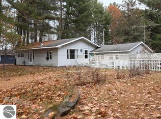 1008 Clifford St, East Tawas, MI 48730