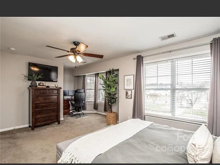 7138 Tom Castain Ln — Photo 14