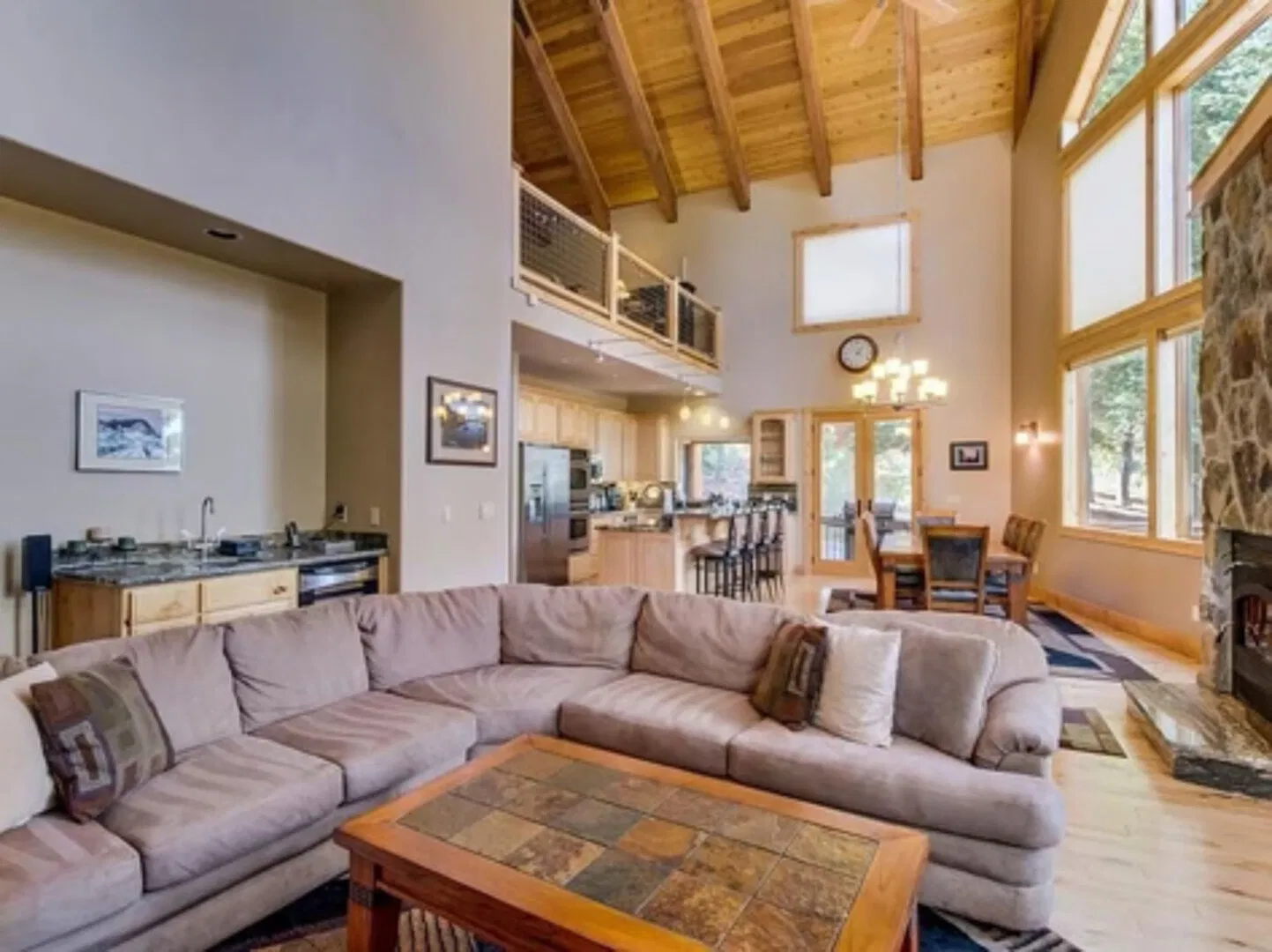 Ski Slope Sanctuary | House in Truckee, California — Photo 3