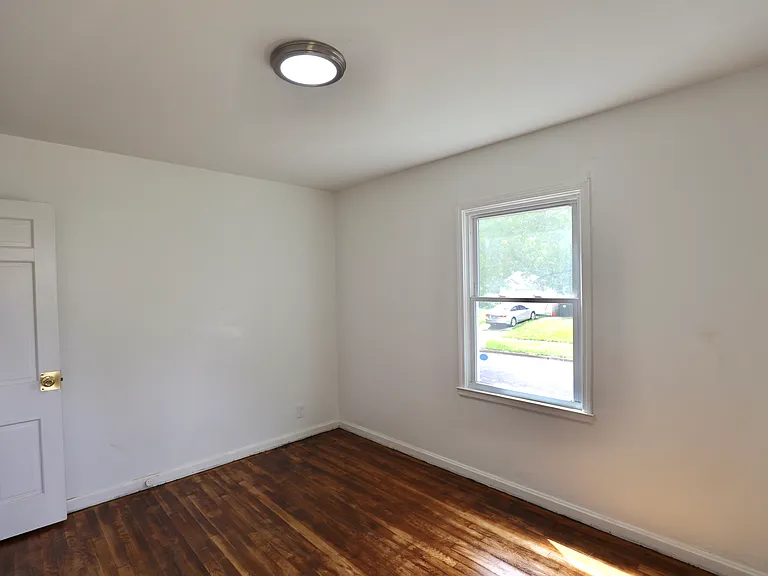 1217 Tioga Ave — Photo 14