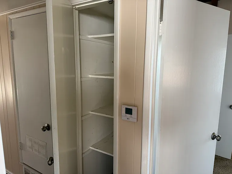 8040 La Jolla Shores Dr #E — Photo 10