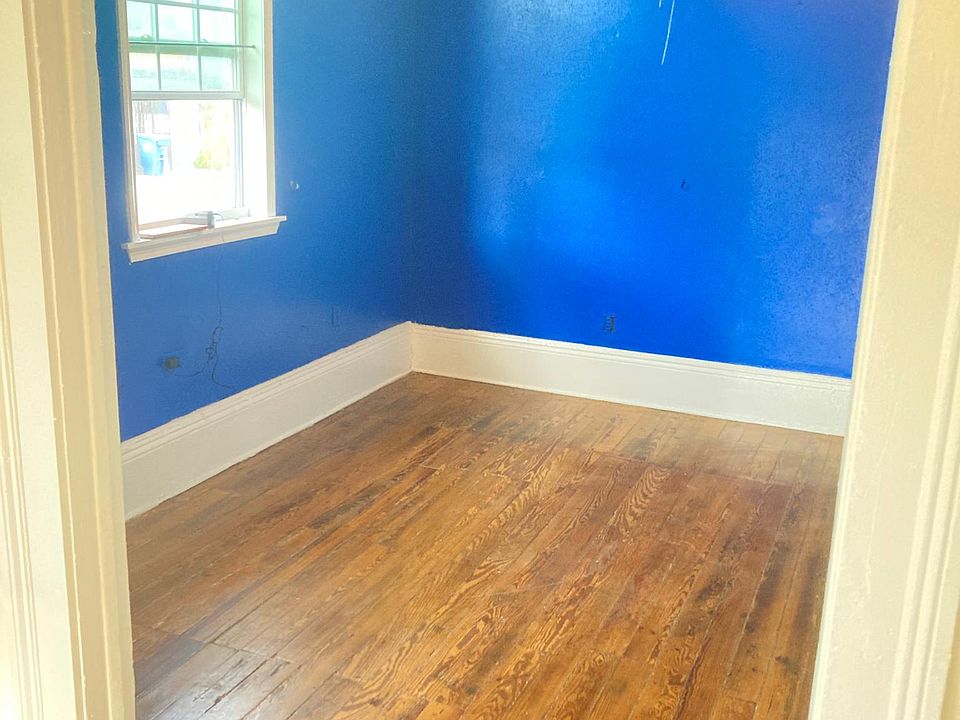 1st image of 1341 Marigny St