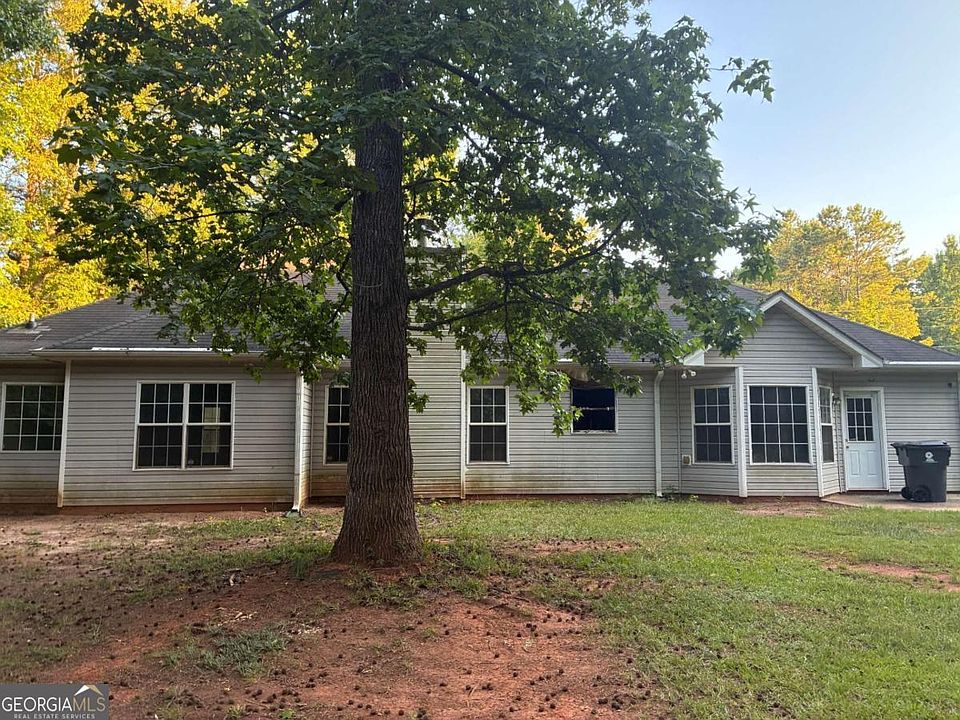 1st image of 115 Spring Valley Way