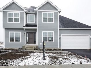 3638 Ancient Oak Dr, Elgin, IL 60124