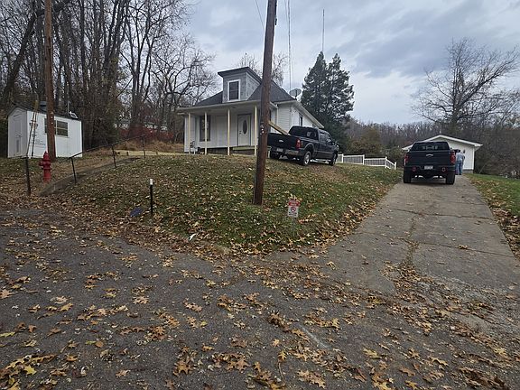 3rd image of 1814 Richards Ave