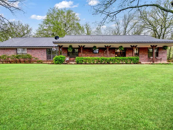 648 County Road 42540, Paris, TX 75462