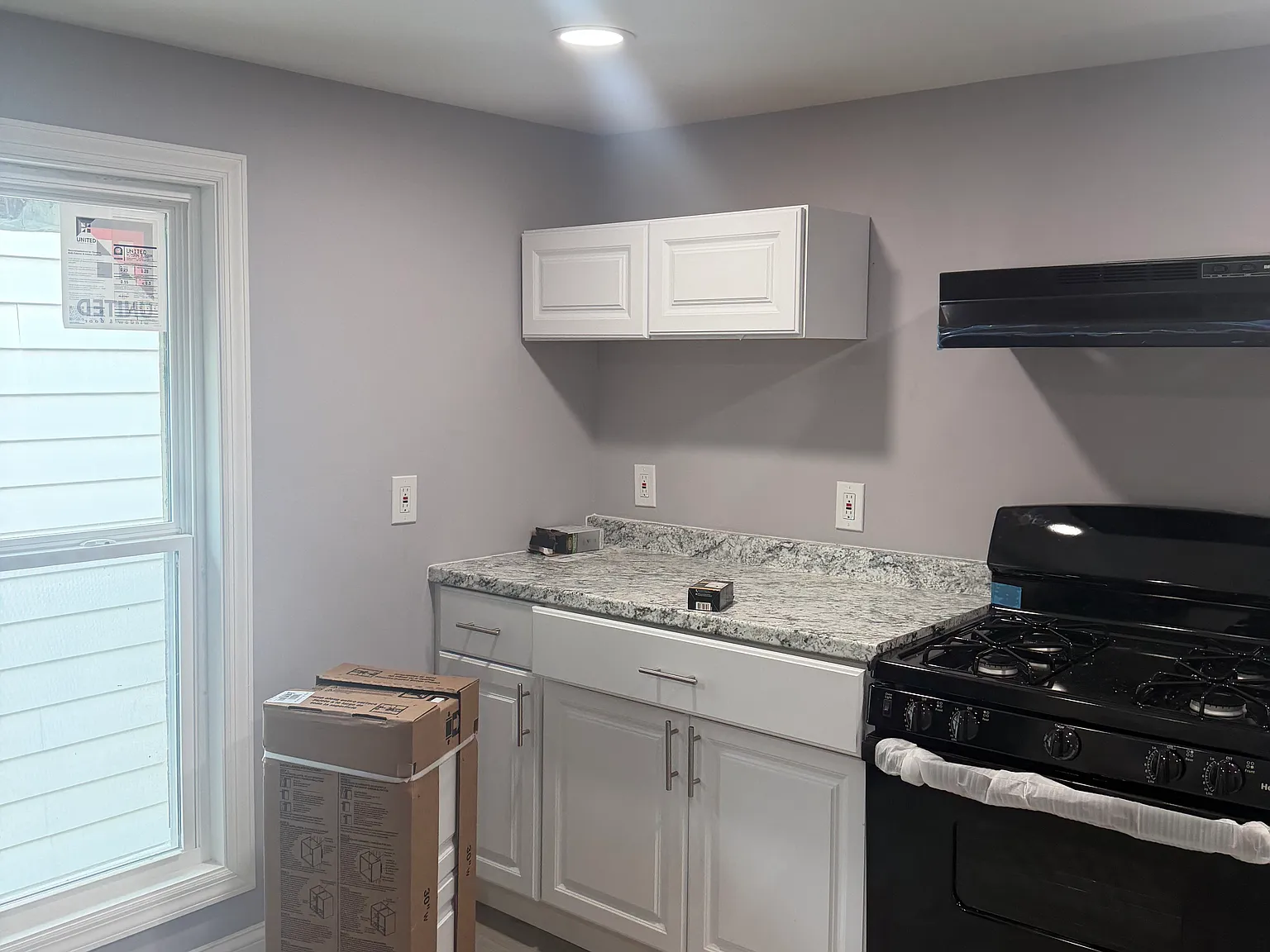 2 bed, 700 sqft, $1,400 — Photo 3