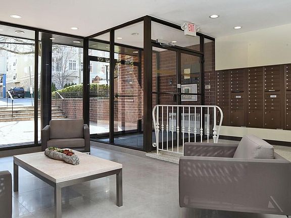 4th image of 395 Westchester Ave APT 6O