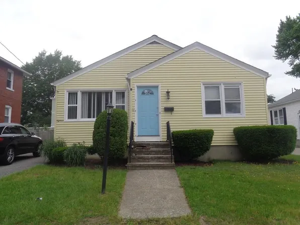 18 Dickinson Ave, North Providence, RI 02904