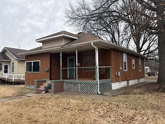 2nd image of 2515 Amelia St