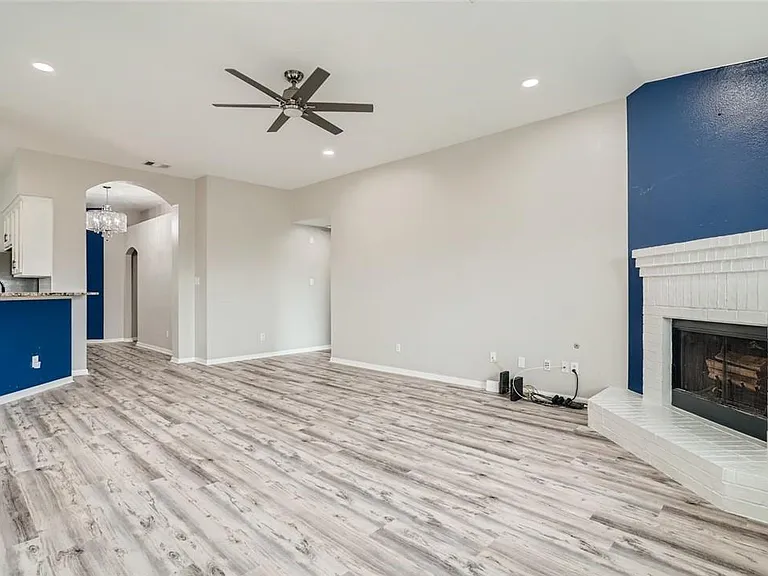 2920 Cajuiles Dr — Photo 10