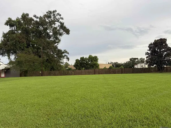 Bubba St, Plaquemine, LA 70764