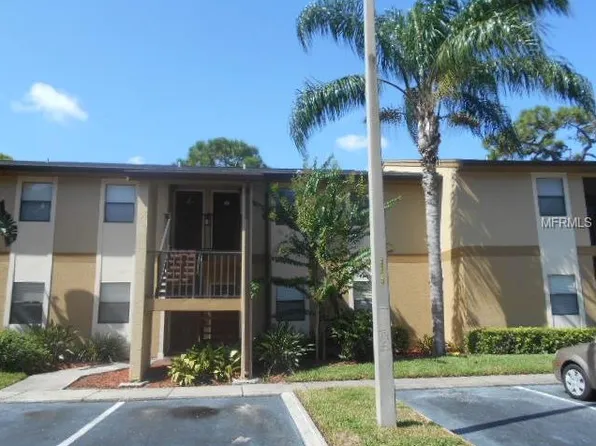 10221 Sailwinds Blvd S APT 204, Largo, FL 33773