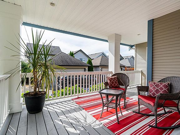 3rd image of 19029 68b Ave