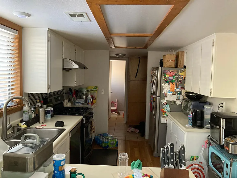 2420 E Eva Loop — Photo 4