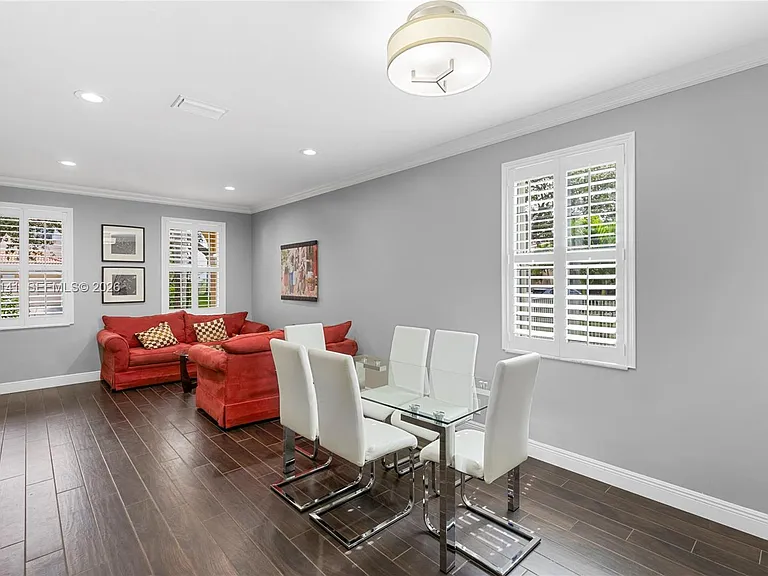 4228 Laurel Ridge Cir — Photo 4