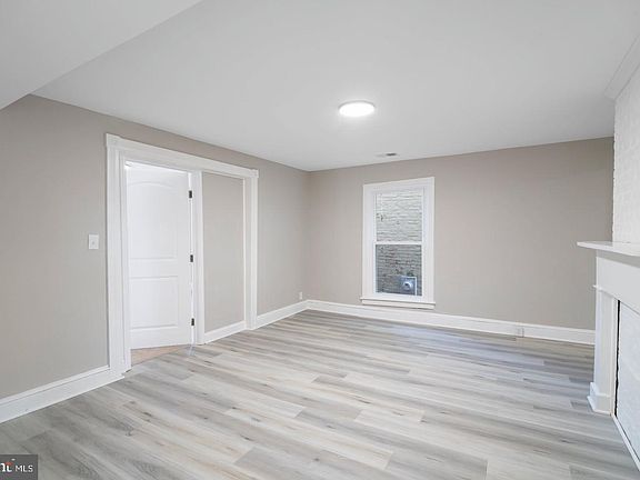 5th image of 81 Liberty St #2