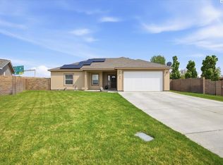 2325 Famville Ct, Pasco, WA 99301