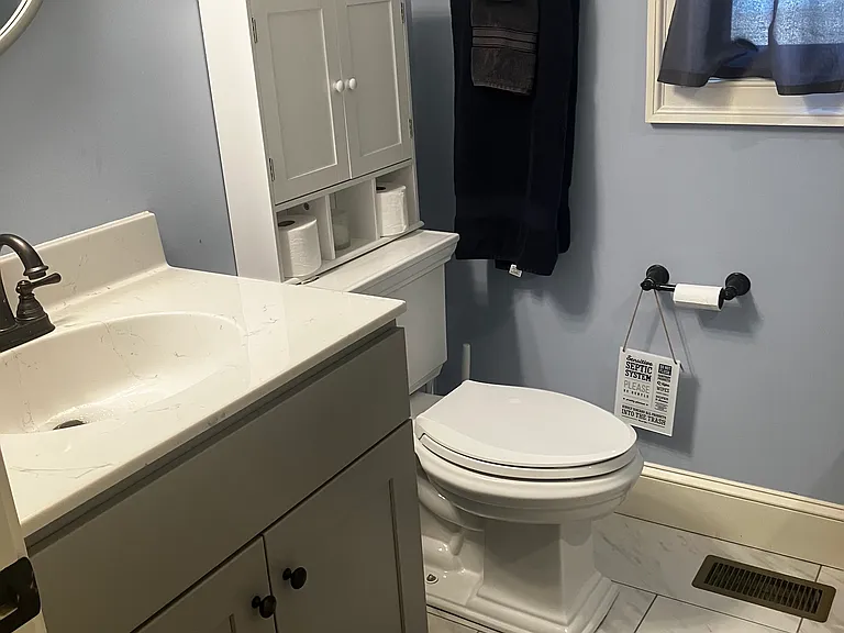 130 Sarah Dr — Photo 7