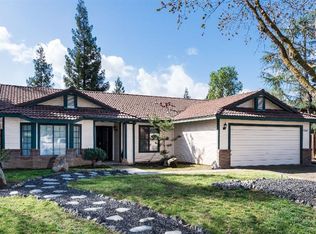 2516 Purvis Ave, Clovis, CA 93611