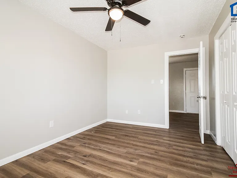 Highpoint Estate Apartments — Photo 14