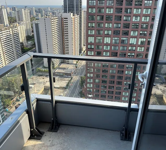 395 Bloor St E #3210A — Photo 3