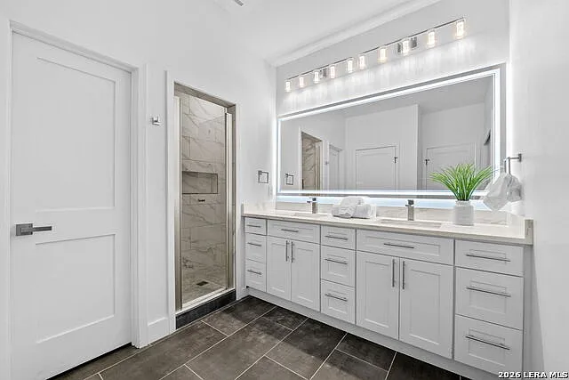 117 Carle Ave — Photo 24