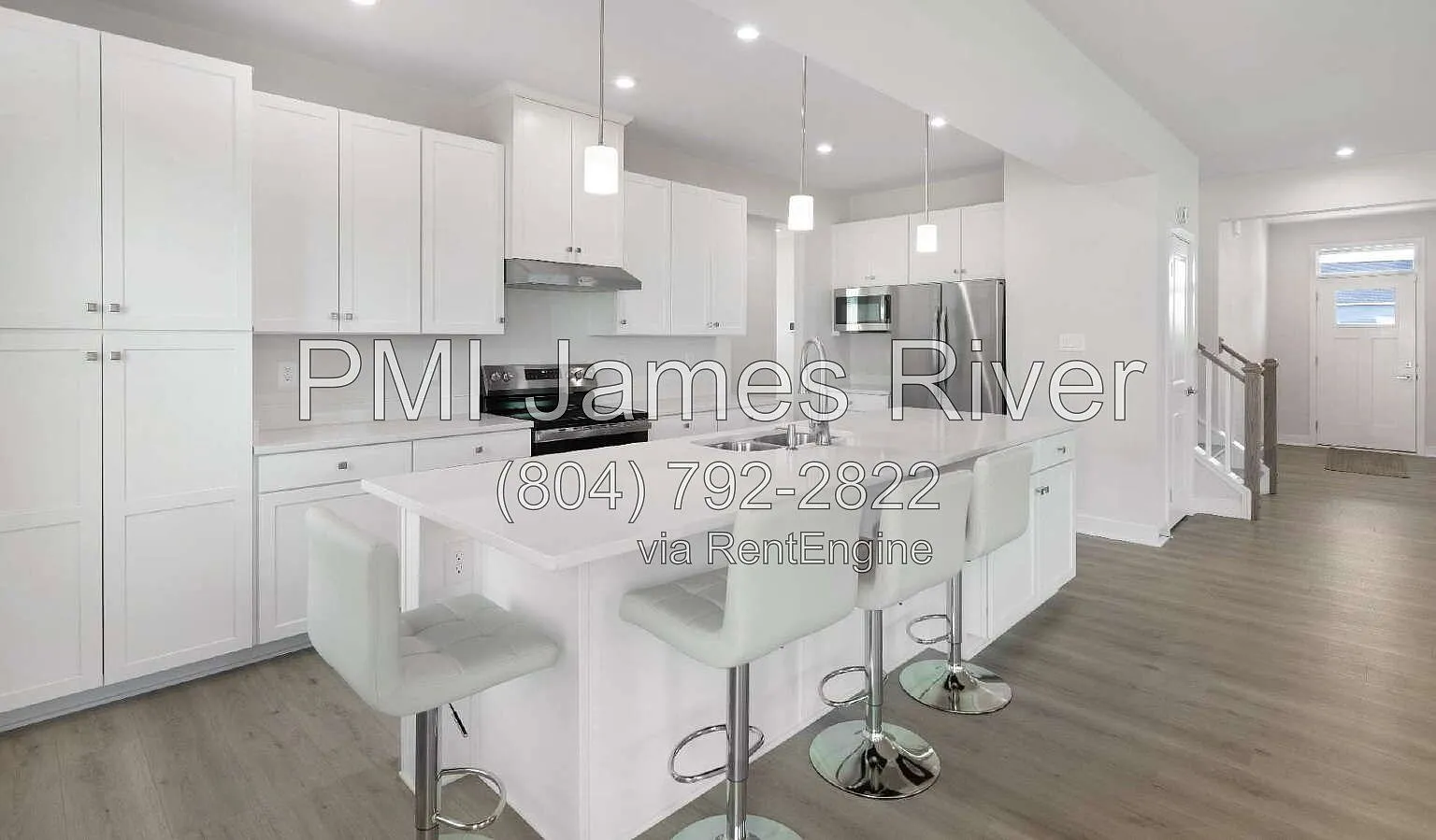 3 bed, 2.5 bath, 2718 sqft, $2,995 — Photo 2