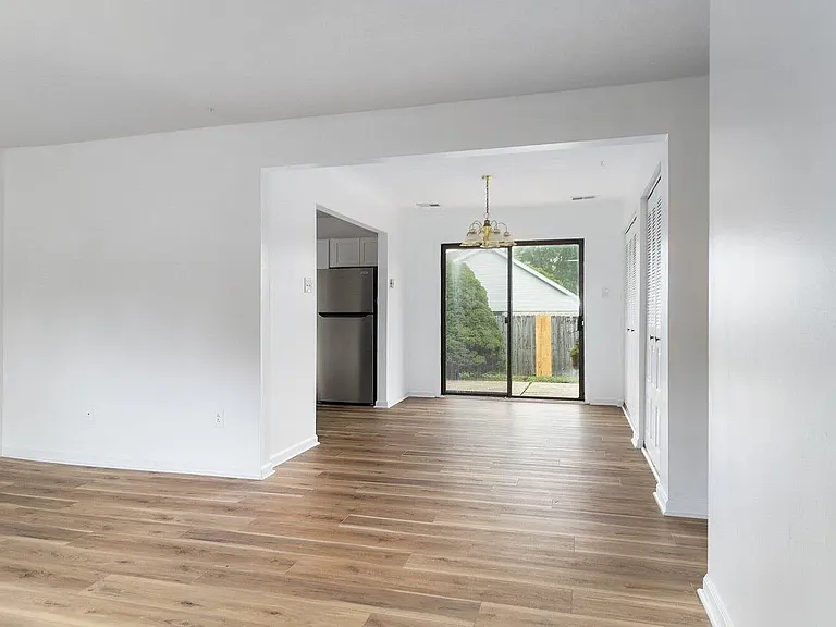 1541 Summa Meadow Dr — Photo 3