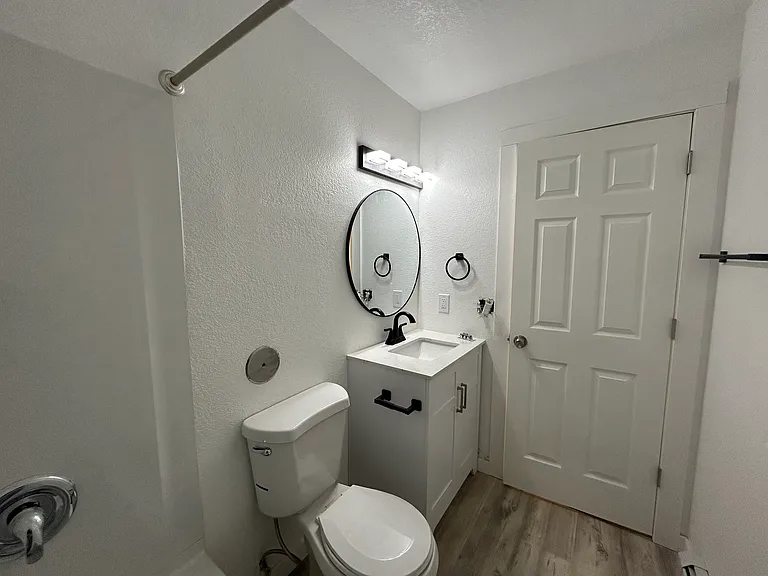 7726 Duben Ave #4 — Photo 8
