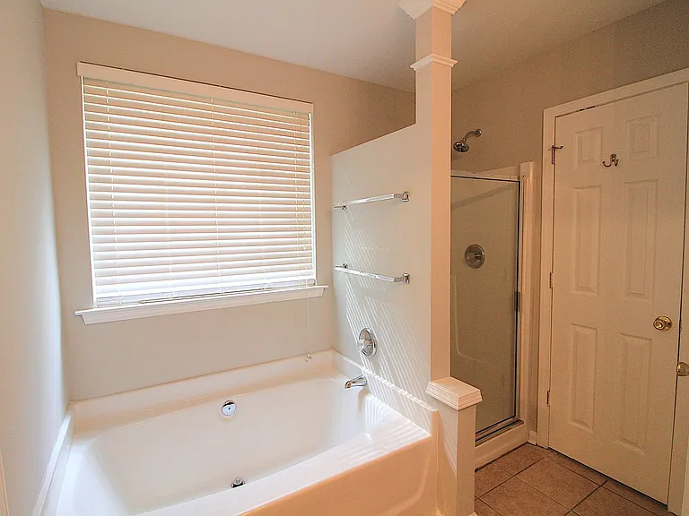 1416 Rumstone Ln — Photo 18