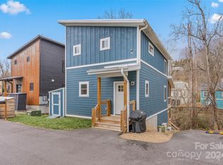 166 Simcoe St, Asheville, NC 28806