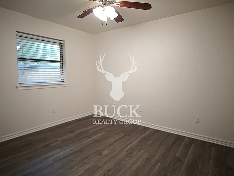 6803 Woodlake Dr — Photo 19