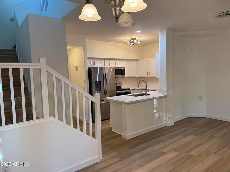 1570 S Owl Dr — Photo 10