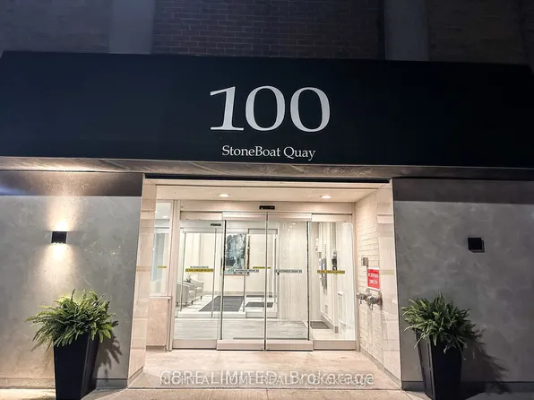 100 Bronte Rd Unit 402, Oakville, ON L6L 6L5