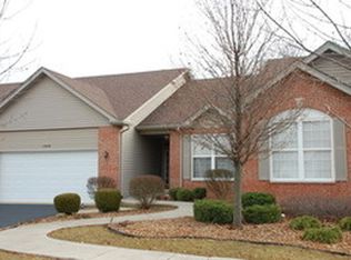 17009 Mendota Dr, Lockport, IL 60441