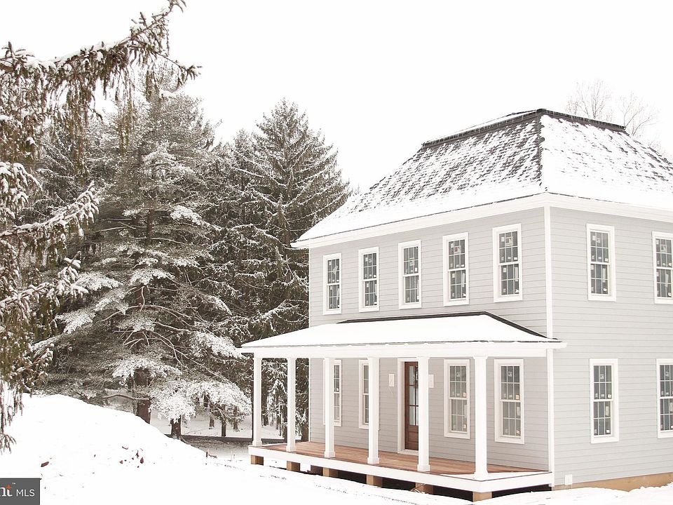 1st image of 1900 Parker Hill Ln