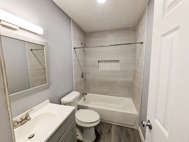 4404 Raven St — Photo 14