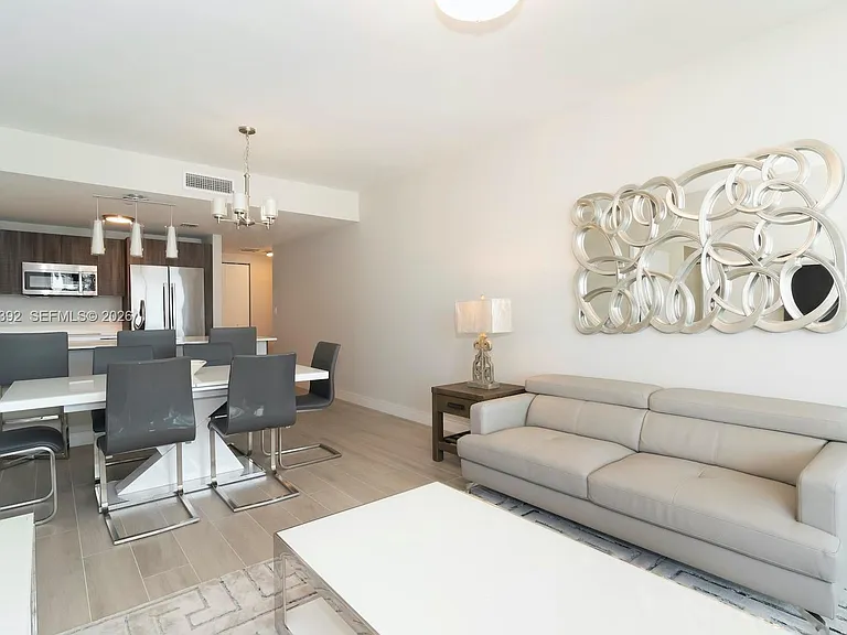 488 NE 18th St #3608 — Photo 9