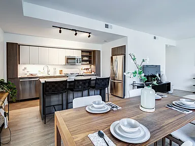 Solaire 7607 LCP Virtual Tour