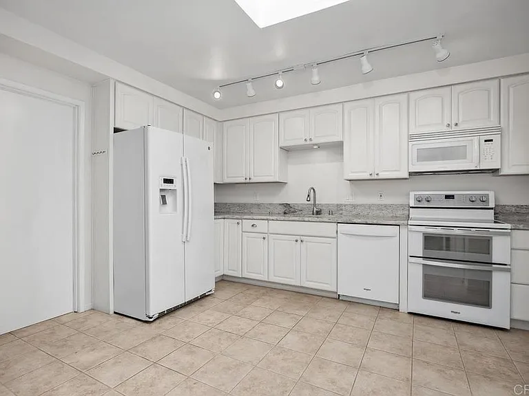 115 Delicias Ct — Photo 4